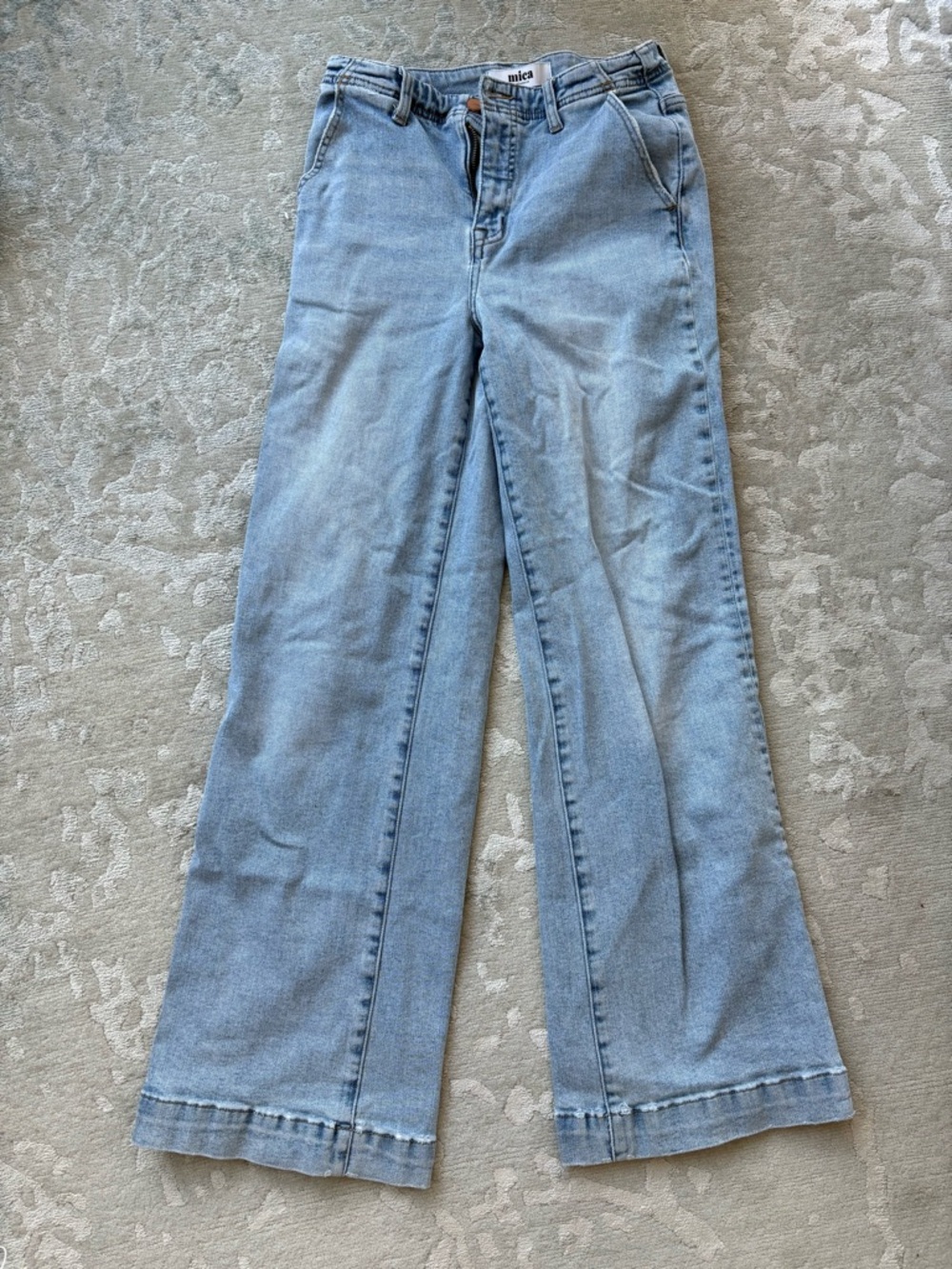 Mica Light Wash Jeans